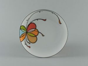 DĨA TRÒN ẢO MINH LONG 22 CM DAISY BÓNG BAY