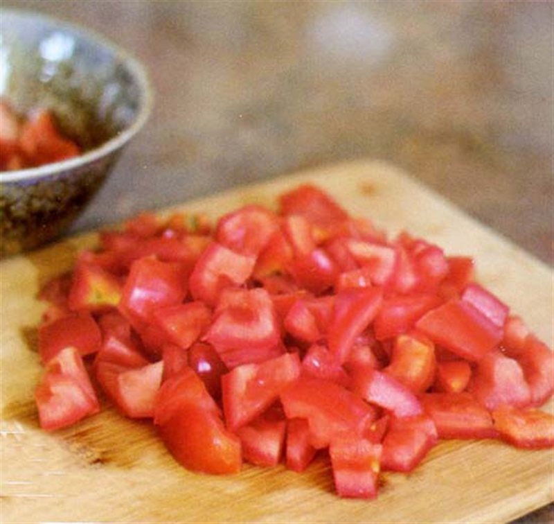 Cách làm sườn xào chua ngọt với cà chua ngon nhứt nách!